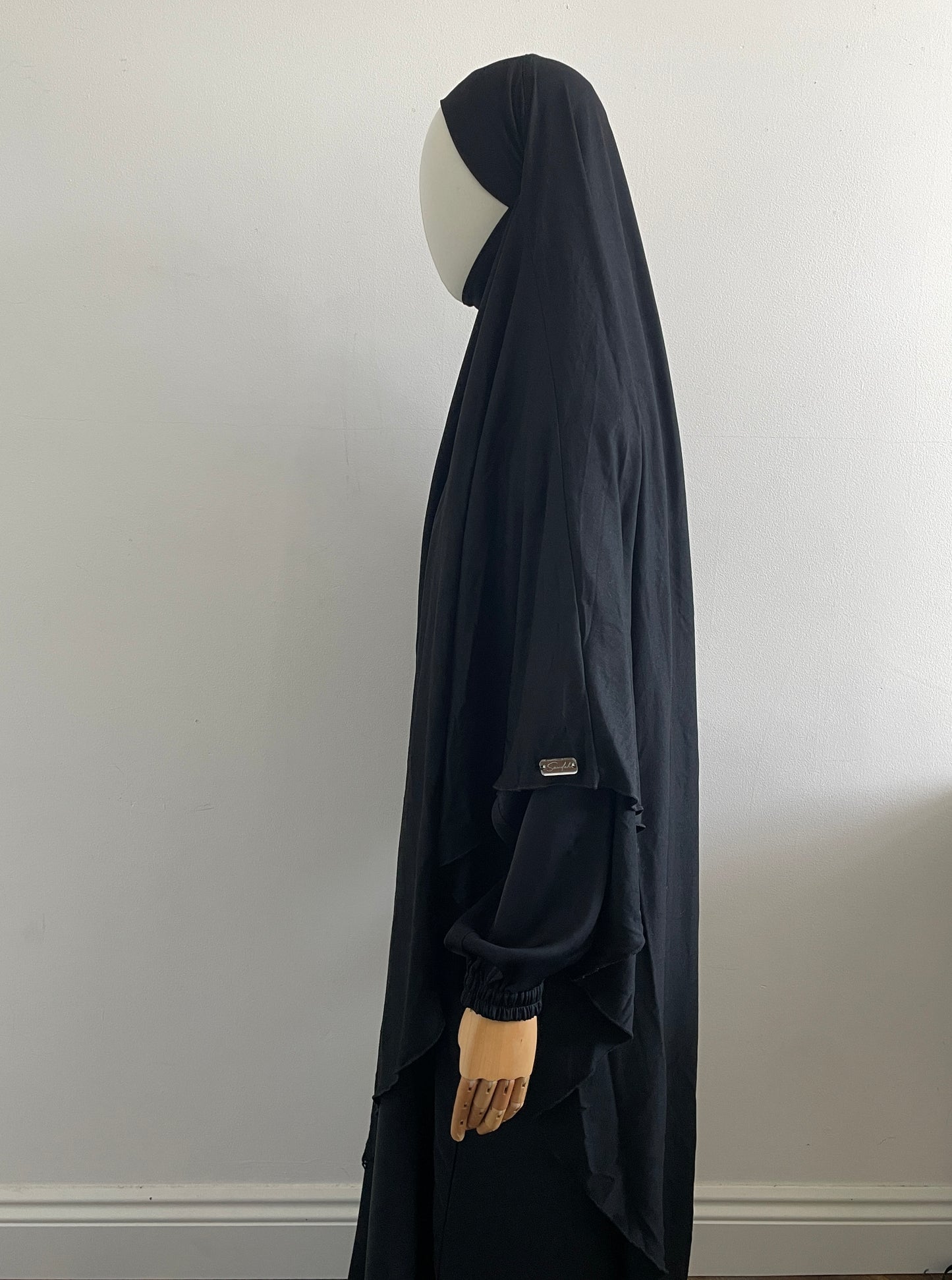 Black maxi jersey khimar